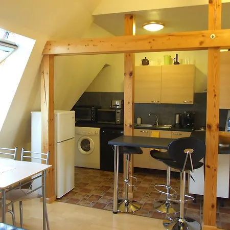 Sunlit Loft *