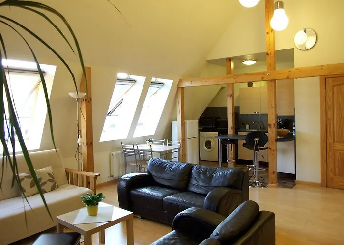 Sunlit Loft Appartamento